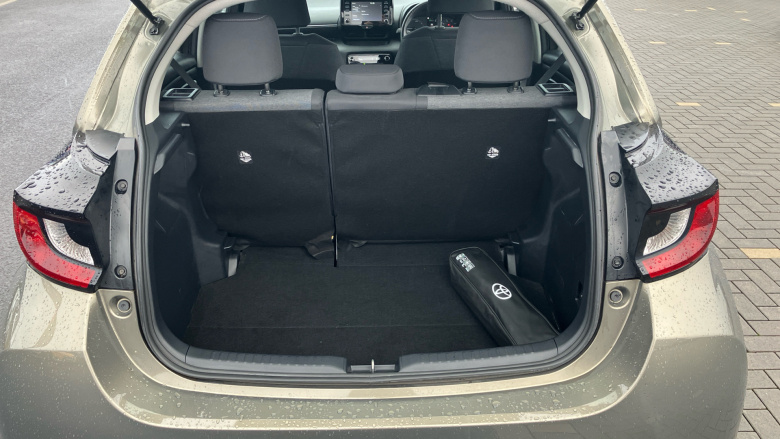 Toyota Yaris 1.5 Hybrid Icon 5dr CVT Hybrid Hatchback